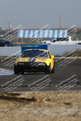 media/Mar-16-2025-CalClub SCCA (Sun) [[e72803ec8c]]/Group 1/Qualifying (Turn 1)/